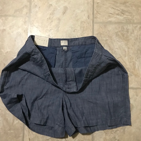 NWT-A NEW DAY CHAMBRAY CHINO SHORT SIZE 16 - Picture 3 of 3